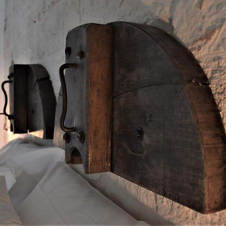 Lux - Exclusive Trulli Relax Apartment อัลเบโรเบลโล ภายนอก รูปภาพ